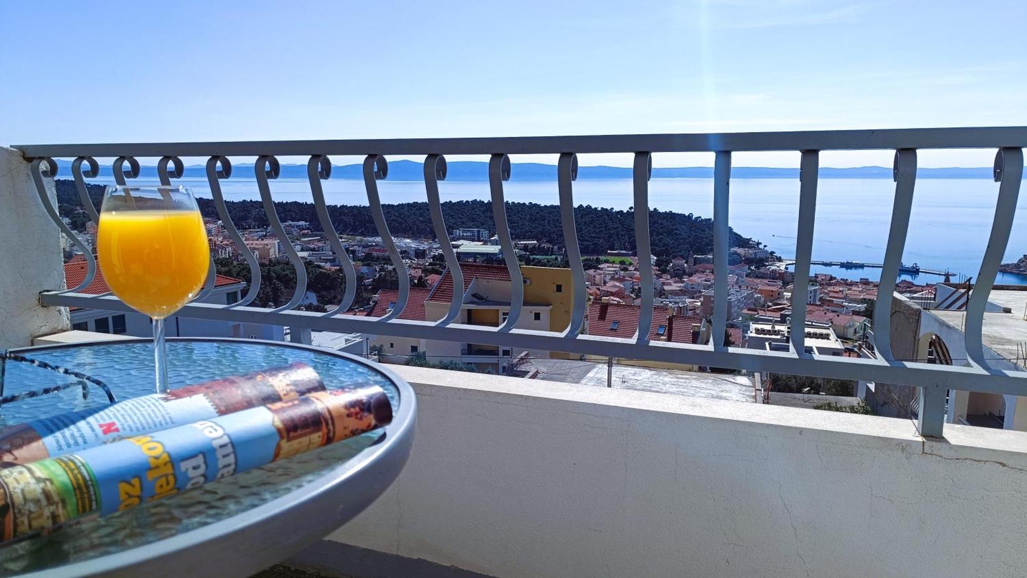 Apartments Ella Makarska Exterior foto