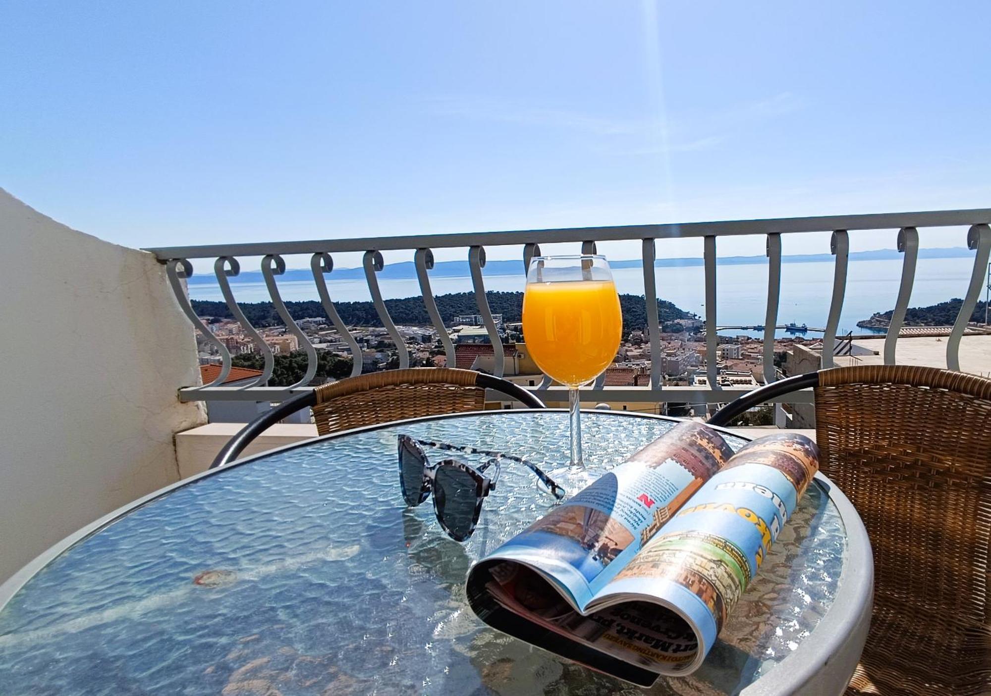 Apartments Ella Makarska Exterior foto